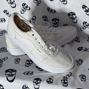 Vans Women’s Ward 'Triple White' Canvas Skate Shoes